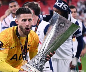 LOL官网-包含法国杯赛程吃紧，埃因霍温赛后遗憾出局，质疑声仍在，年轻球员得到机会的词条